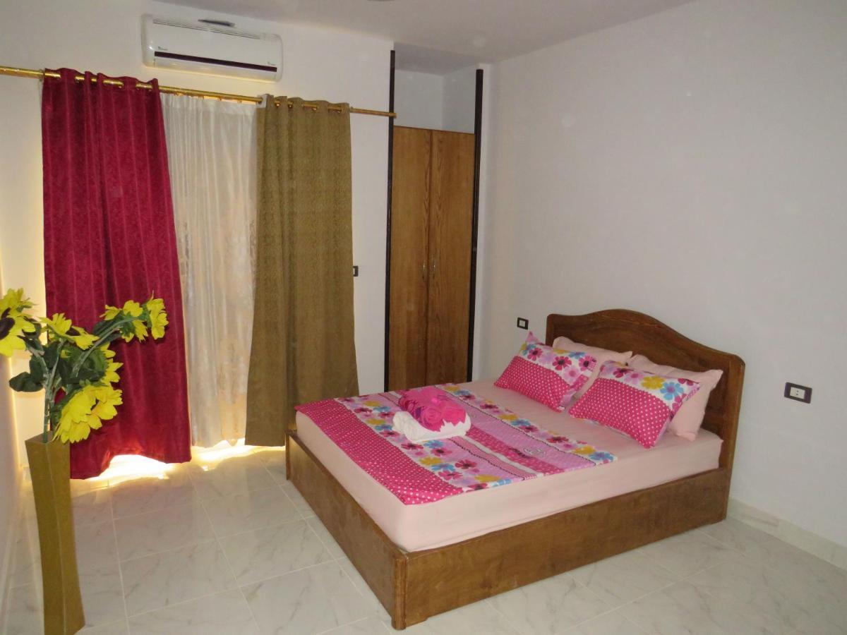 Apartment Bella Rosa Near The Sea Redsealine Gurdaka Kültér fotó