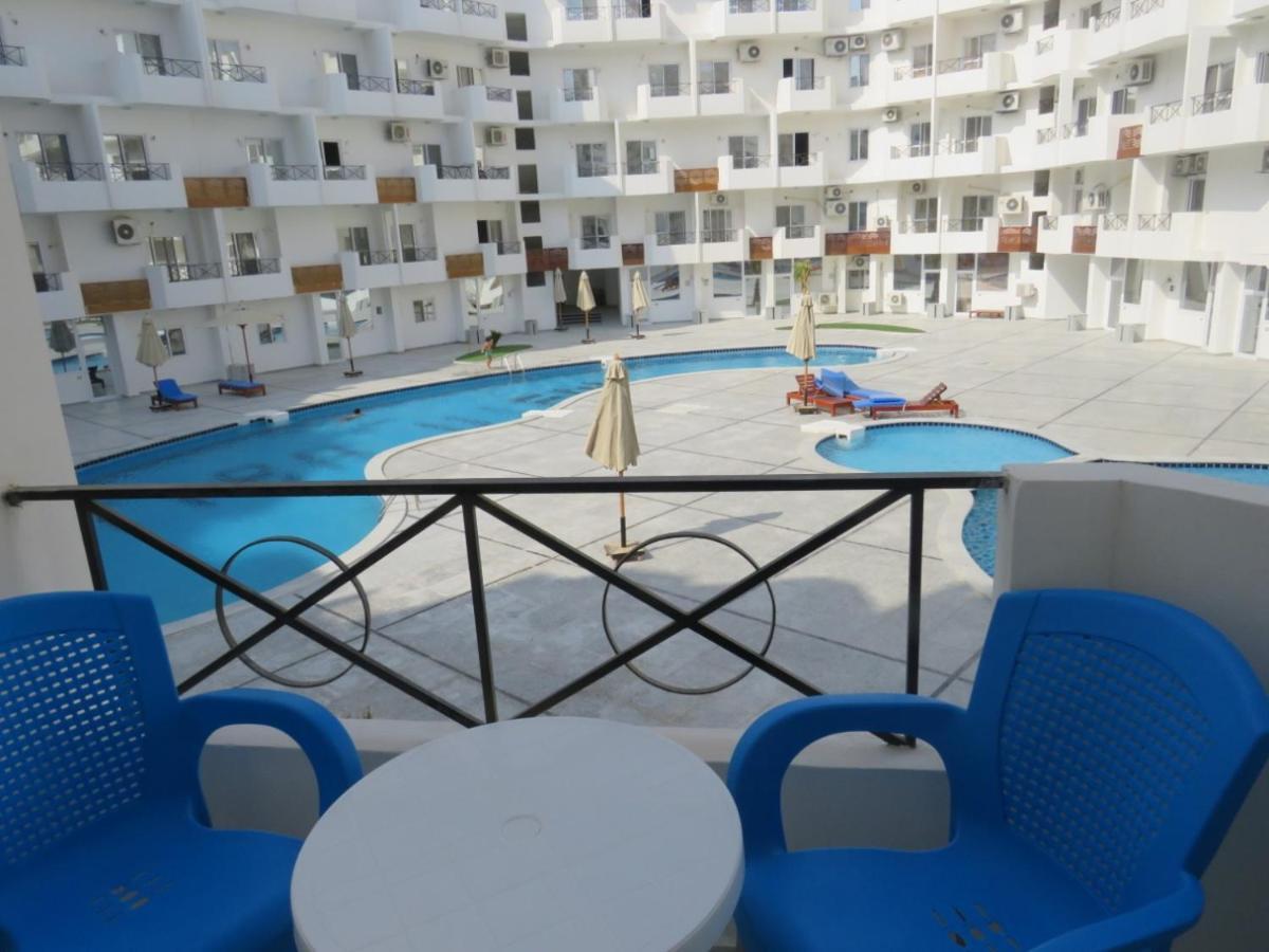 Apartment Bella Rosa Near The Sea Redsealine Gurdaka Kültér fotó