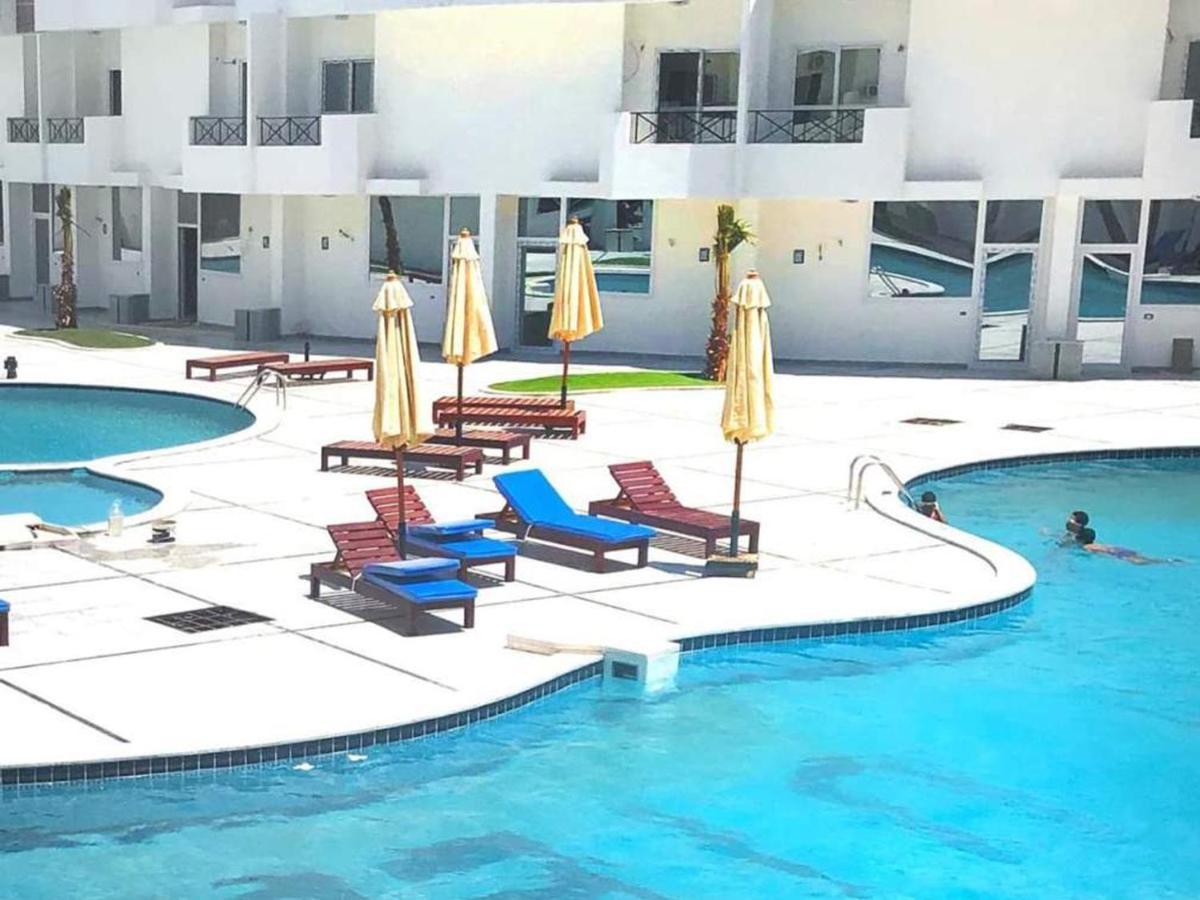 Apartment Bella Rosa Near The Sea Redsealine Gurdaka Kültér fotó