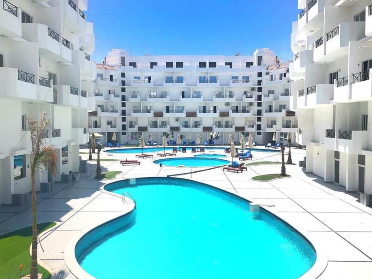 Apartment Bella Rosa Near The Sea Redsealine Gurdaka Kültér fotó