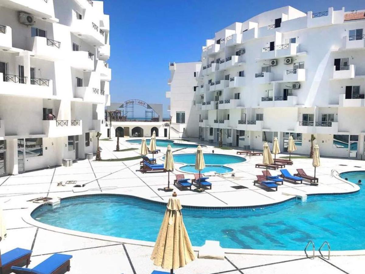 Apartment Bella Rosa Near The Sea Redsealine Gurdaka Kültér fotó
